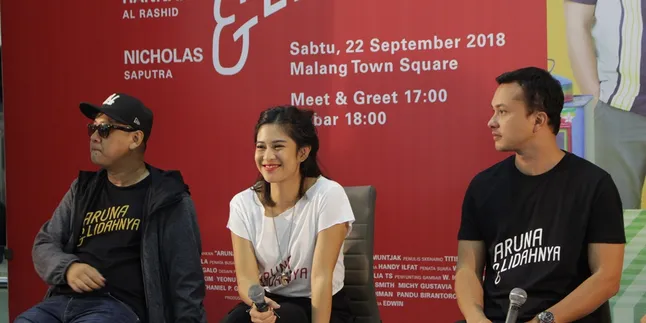 Screening 'ARUNA DAN LIDAHNYA' di Malang, Para Cast Antusias Jawab Pertanyaan Fans