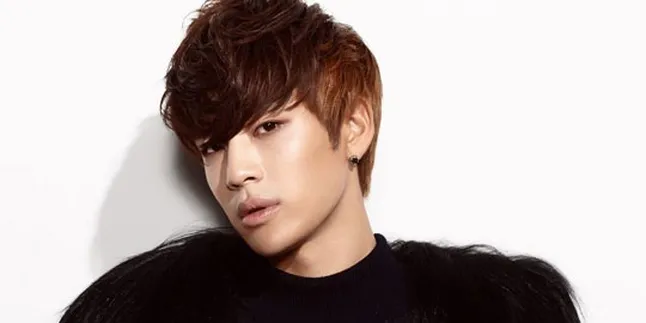 Se7en Berpose Bersama Keponakan Yang Imut