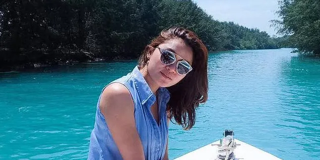 Seali Keponakan Cantik Ariel NOAH Juga Bersaudara Dengan Tyas Mirasih