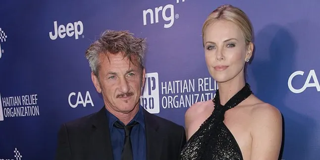 Sean Penn Buka-Bukaan Tentang Rencana Nikahi Charlize Theron