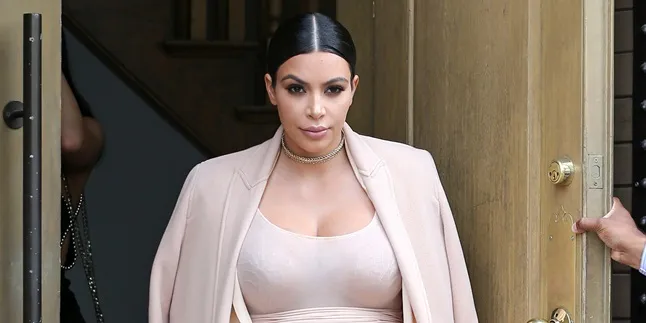 Sebelum Anak Keduanya Lahir, Kim Kardashian Sempat Stres Sebelum Anak Keduanya Lahir, Kim Kardashian Sempat Stres