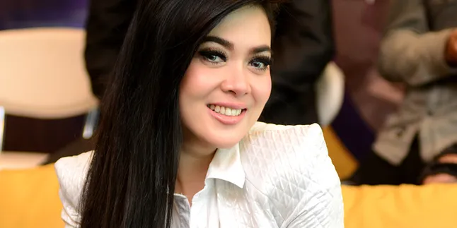 Sebelum Berlebaran di Mekkah, Syahrini Mampir ke Italia Sebelum Berlebaran di Mekkah, Syahrini Mampir ke Italia