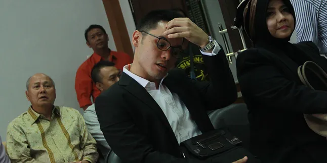 Sebelum Lakukan KDRT, Ben Sempat Bertengkar dengan Marshanda Sebelum Lakukan KDRT, Ben Sempat Bertengkar dengan Marshanda