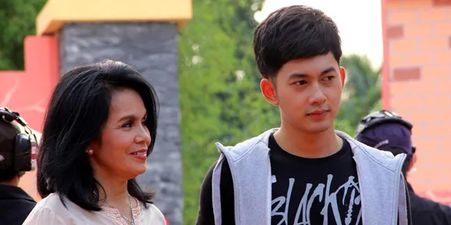 Sebelum Operasi Tumor Ganas, Mama Dahlia Minta Umrah ke Kiki Farrel