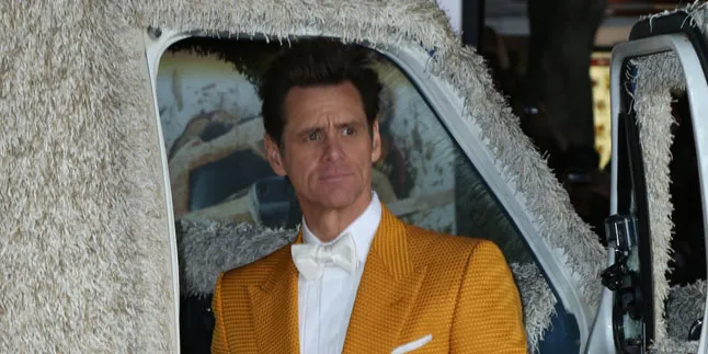Sebelum Putus, Jim Carrey Selingkuhi Mantan Pacarnya? Sebelum Putus, Jim Carrey Selingkuhi Mantan Pacarnya?