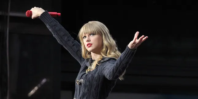 Sebuah Lagu Kenangan Dari Taylor Swift Untuk Cory Monteith