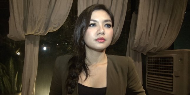 Secantik Maia, Penyanyi Muda Ini Juga Mirip Vicky Shu