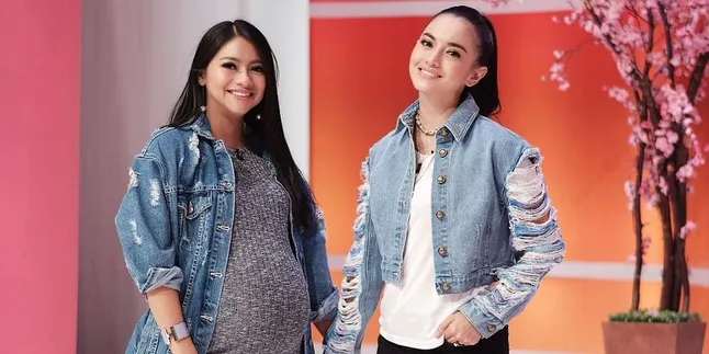 Sedang Menanti Kelahiran Anak Pertama, Rini Yulianti: Doa dan Usahaku Dijawab Sedang Menanti Kelahiran Anak Pertama, Rini Yulianti: Doa dan Usahaku Dijawab