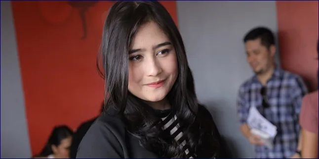 Sederet Koleksi Sepatu Mewah Prilly Latuconsina, Jadi Sosialita? Sederet Koleksi Sepatu Mewah Prilly Latuconsina, Jadi Sosialita?