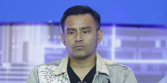 Sedih Melihat Ratusan Orang Meninggal Dalam Tragedi Kanjuruhan, Judika Imbau Keluarga Korban Diprioritaskan Sedih Melihat Ratusan Orang Meninggal Dalam Tragedi Kanjuruhan, Judika Imbau Keluarga Korban Diprioritaskan