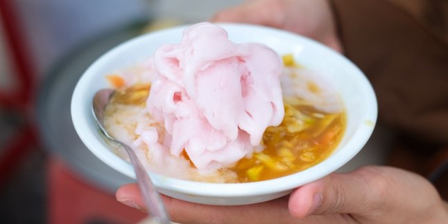 Quench Your Thirst with the Sweetness of Traditional Ice in Jogja
