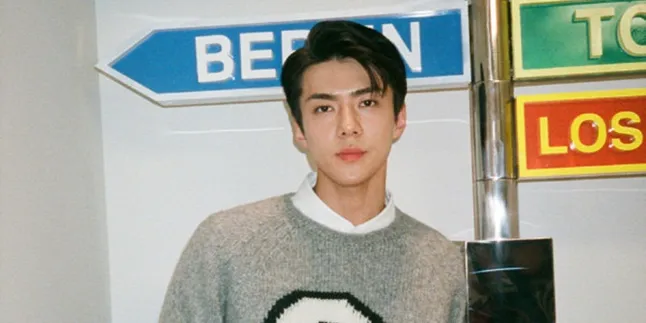 Sehun EXO Pakai Baju Tidur Seharga Dua Motor Keluaran Terbaru