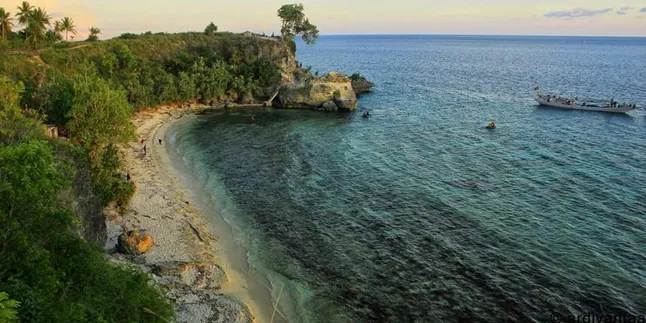 Sejuta Pesona Pantai Dato, Hidden Gems Terbaik di Majene
