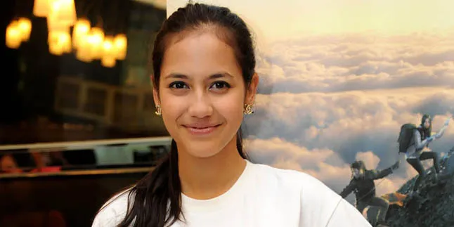 Sekali Belanja Fashion Pevita Pearce Habiskan Rp 10 Juta Sekali Belanja Fashion Pevita Pearce Habiskan Rp 10 Juta