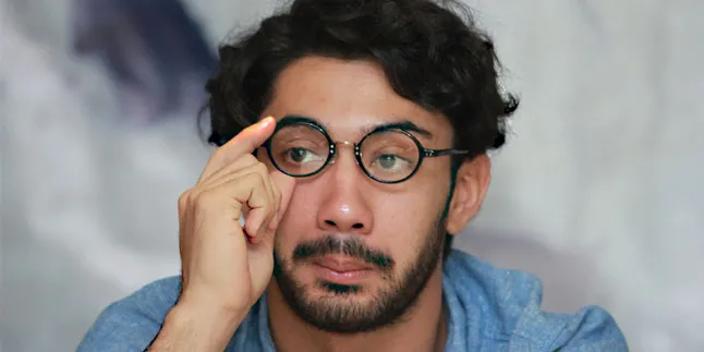 Selain Akting, Apa Sih Cita-Cita Reza Rahadian?