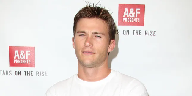 Selain Charlize Theron, Scott Eastwood Juga Bergabung di FNF 8