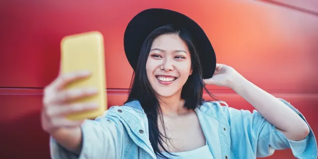 Selain Memikat Gebetan, Percaya Nggak Senyum Sehatmu Bawa Hadiah Melimpah