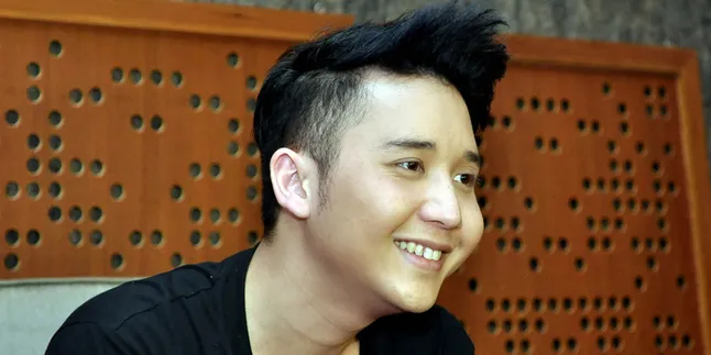 Selain Nyanyi, Apa Passion Lain Rangga SMASH?