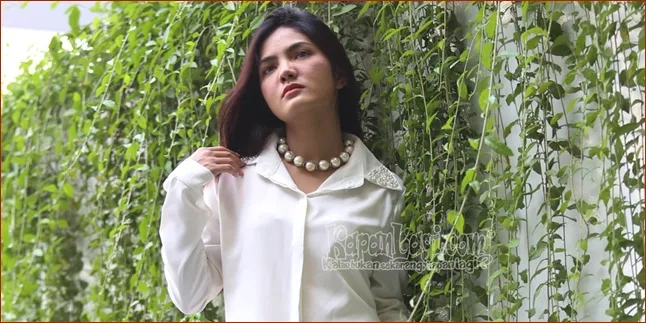 Selain Politik, Personel Cantik Dewi Dewi Ini Geluti Bisnis