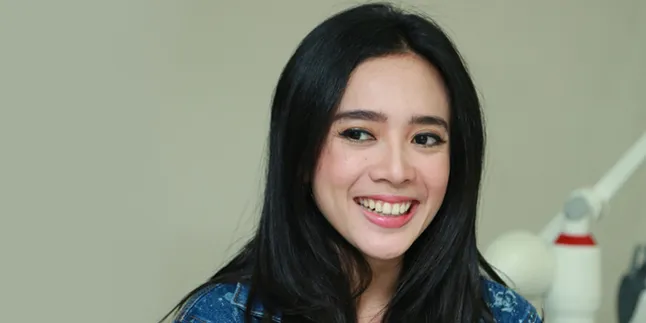 Selalu Tampak Awet Muda, Ini Rahasia Dea Ananda