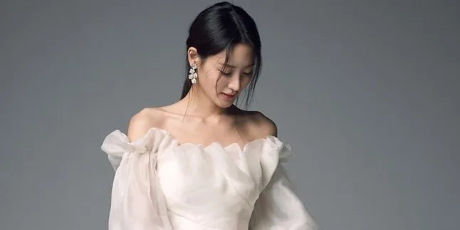 Selamat! Claudia Kim Resmi Dinikahi Pengusaha Korea-Amerika Selamat! Claudia Kim Resmi Dinikahi Pengusaha Korea-Amerika