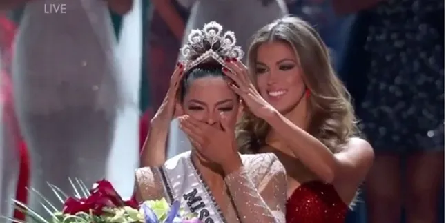 Selamat, Demi-Leigh Nel-Peters Dari Afrika Selatan Terpilih Jadi Miss Universe 2017