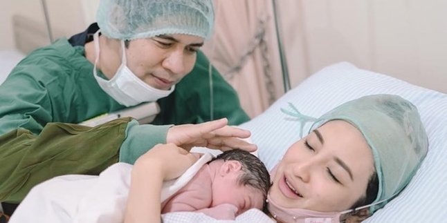 Congratulations! Ricky Perdana's Wife Gives Birth to First Child After Four Years of Marriage