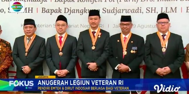 Congratulations! The President Commissioner of Emtek Group and the President Director of Indosiar Received the Highest Star Award from LVRI