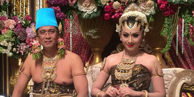 Selamat, Presenter Poppy Putri Resmi Dinikahi Pengusaha Malaysia
