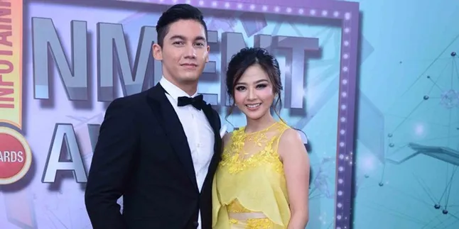 Selamat! Samuel Zylgwyn dan Franda Dikaruniai Anak Pertama