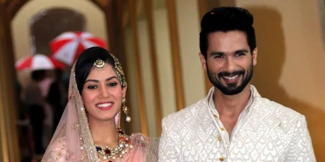 Selamat! Shahid Kapoor dan Mira Rajput Dikaruniai Bayi Perempuan Selamat! Shahid Kapoor dan Mira Rajput Dikaruniai Bayi Perempuan