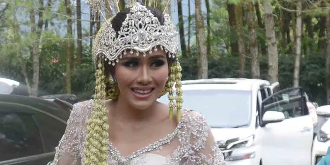 Selamat! Syahnaz Sadiqah dan Jeje Govinda Resmi Menikah