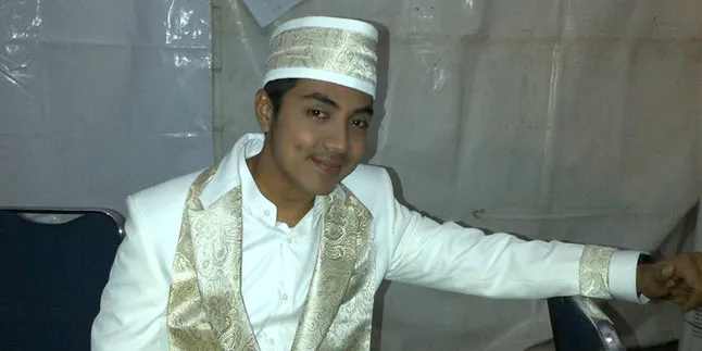 Selamat! Ustadz Riza Muhammad Dikaruniai Momongan Lucu