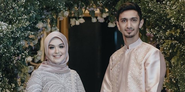 Congratulations! Vebby Palwinta is Married and Officially Becomes Razi Bawazier's Wife