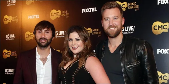 Selamat! Vokalis Lady Antebellum Akhirnya Resmi Jadi Ayah