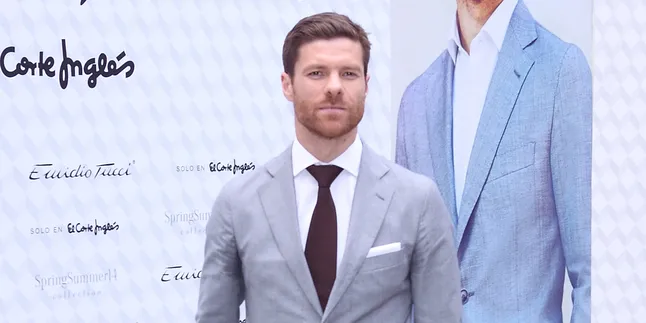 Selamat! Xabi Alonso dan Istri Rayakan Anniversary Pernikahan