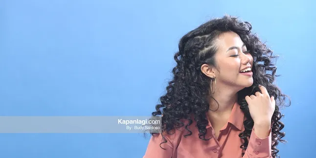 Selamat, Yura Yunita-'Harus Bahagia' Raih 1 Juta Viewers!