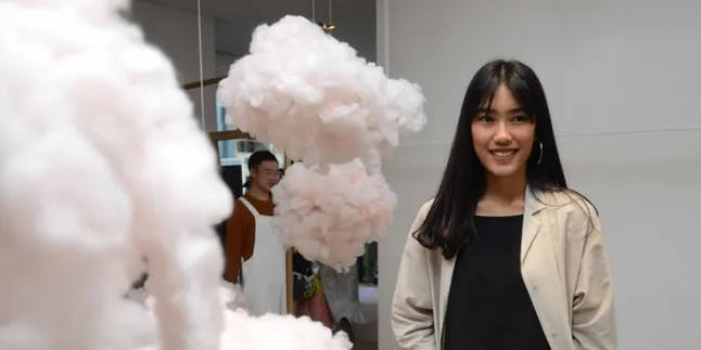 Seleb Besties, Alika & Ana Octarina Tampil Kompak Bagai Saudara Kembar