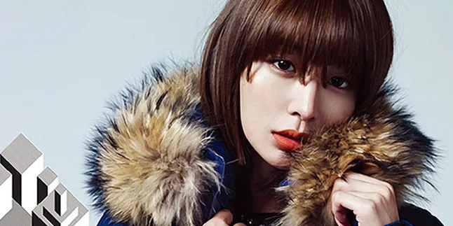 Bibir Merah, Selebritis Korea Ini Tampak Seksi!