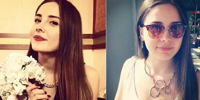 Selfie Tanpa Atasan, Selin Sezgin 'Melek' Bikin Netizen Heboh Selfie Tanpa Atasan, Selin Sezgin 'Melek' Bikin Netizen Heboh