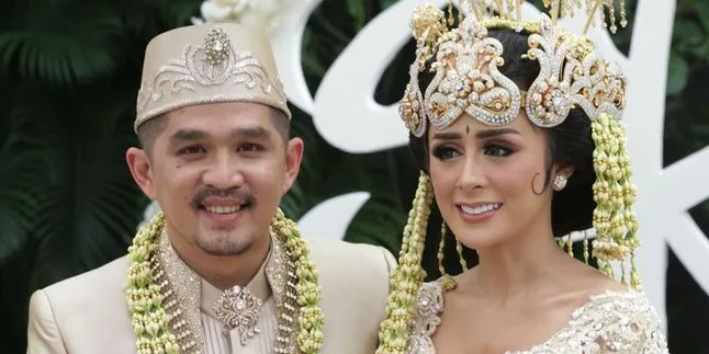 Selvi Kitty dan Suami Bingung Bulan Madu ke Jepang Atau Eropa