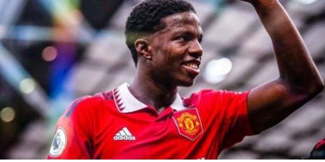 Recovered from a Serious Knee Injury, Here’s the Profile of Tyrell Malacia Ready to Strengthen Manchester United Again