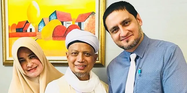 Sembuh, Ustaz Arifin Ilham Diperbolehkan Pulang dari Rumah Sakit Penang Sembuh, Ustaz Arifin Ilham Diperbolehkan Pulang dari Rumah Sakit Penang
