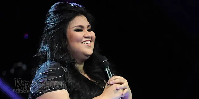Seminggu Dieliminasi, Shena Malsiana Temukan Pacar Pertama