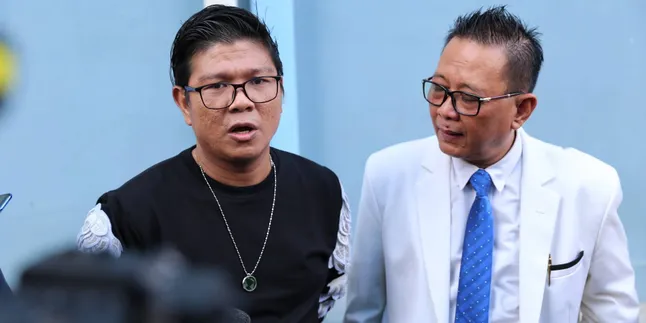 Sempat Diciduk Satpol PP Saat Jadi Gembel, Andika Kangen Band Akui Hanya Settingan Sempat Diciduk Satpol PP Saat Jadi Gembel, Andika Kangen Band Akui Hanya Settingan