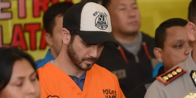 Sempat Dikabarkan Stres, Begini Kondisi Fachri Albar Sekarang Sempat Dikabarkan Stres, Begini Kondisi Fachri Albar Sekarang