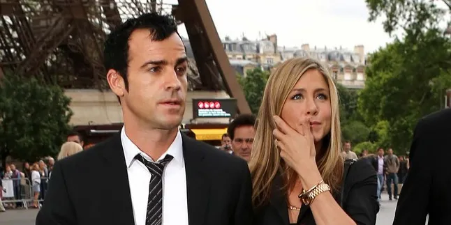 Sempat Ditunda, Jennifer Aniston Akhirnya Siap Menikah Sempat Ditunda, Jennifer Aniston Akhirnya Siap Menikah