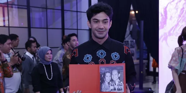 Sempat Ingin Mundur dari Perannya Sebagai Sosok BJ Habibie dalam Film, Reza Rahadian Beberkan Alasannya