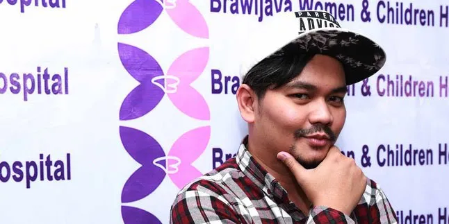 Sempat Sakit & Operasi, Aldila Makin Manja Pada Indra Bekti Sempat Sakit & Operasi, Aldila Makin Manja Pada Indra Bekti
