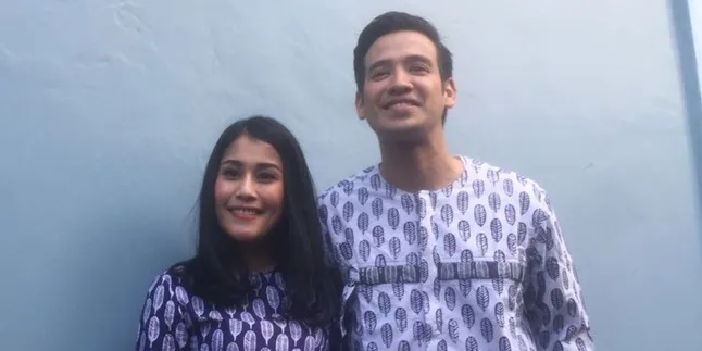 Sempat Tertunda, Tarra Budiman & Sang Istri Nikmati Honeymoon di London